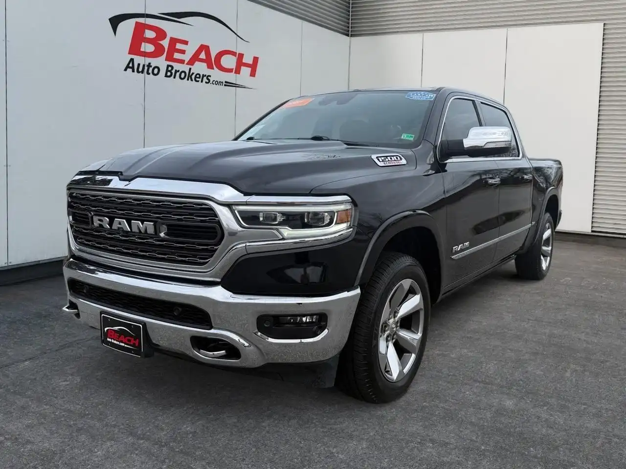 2020 RAM 1500 Limited 4x4 Crew Cab 5'7's photo