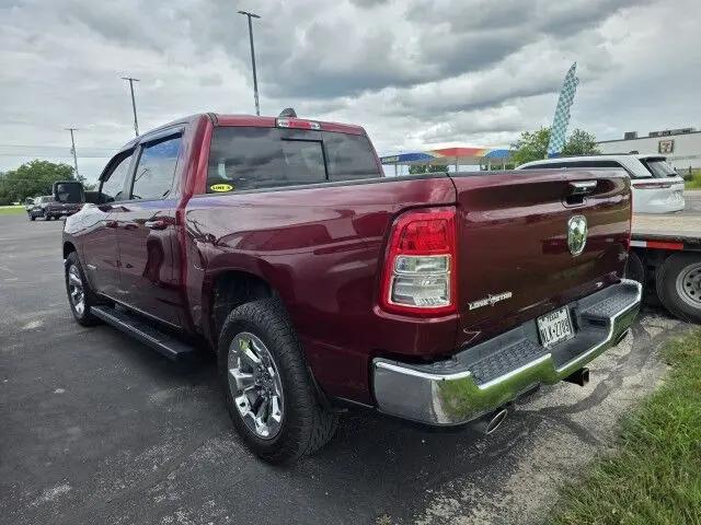 2020 RAM 1500 Longhorn Crew Cab 5'7 photo 3