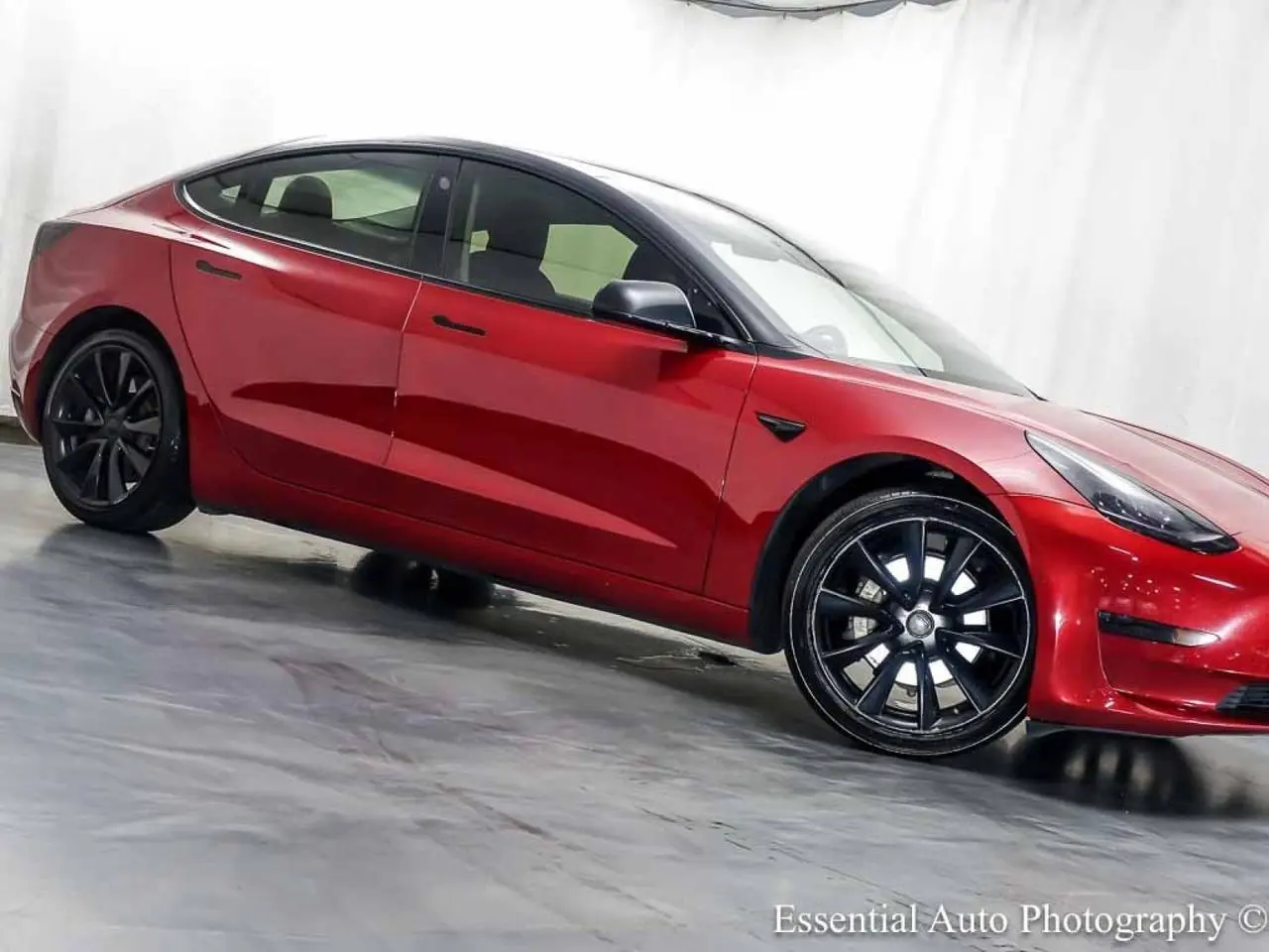 2020 Tesla Model 3 Standard Range Plus photo 4