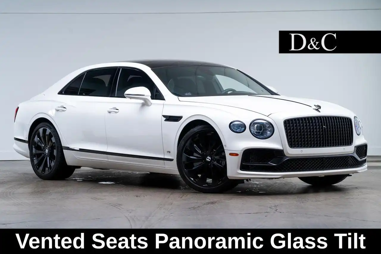 2021 Bentley Flying Spur V8's photo