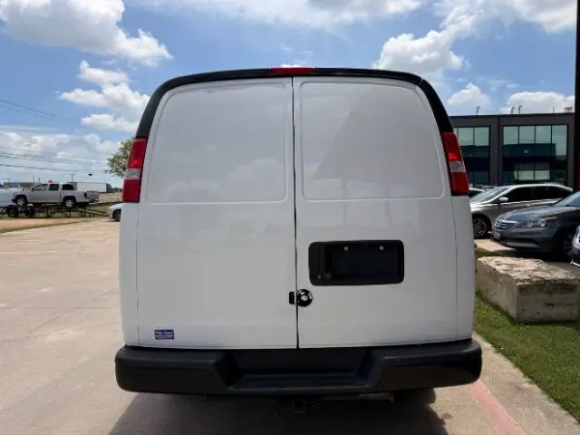 2021 Chevrolet Express 2500 Work Van HD photo 5