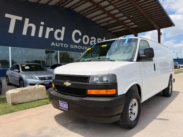 2021 Chevrolet Express 2500 Work Van HD's photo