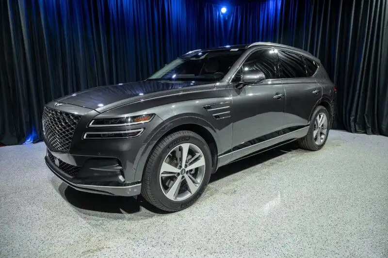 2021 Genesis GV80 2.5T Standard RWD's photo
