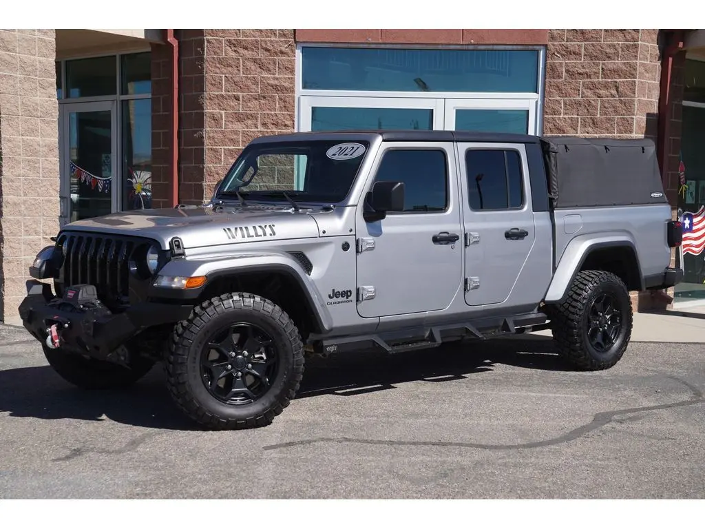 Vehicle Image 1