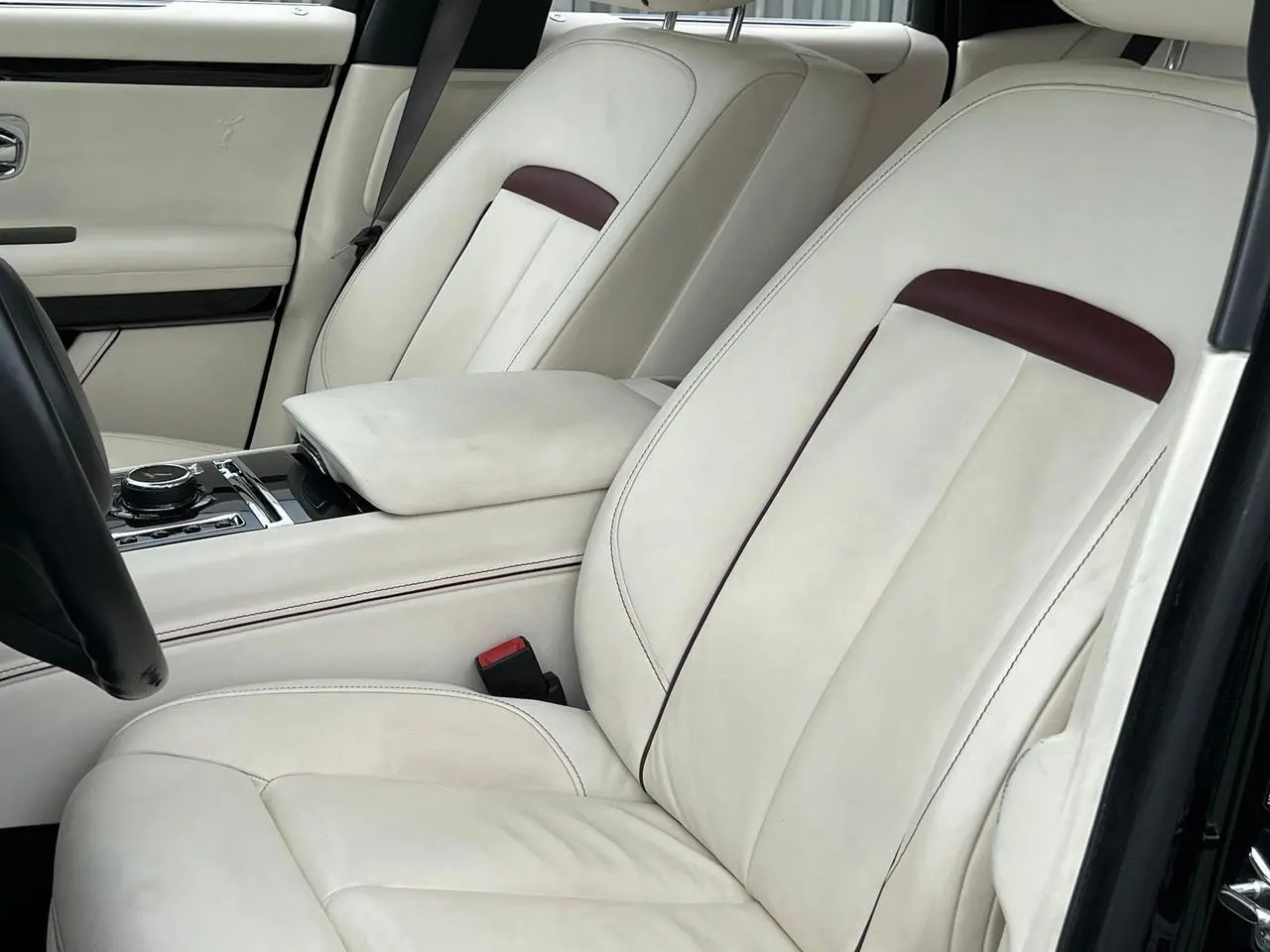 2021 Rolls-Royce Ghost Ghost photo 4