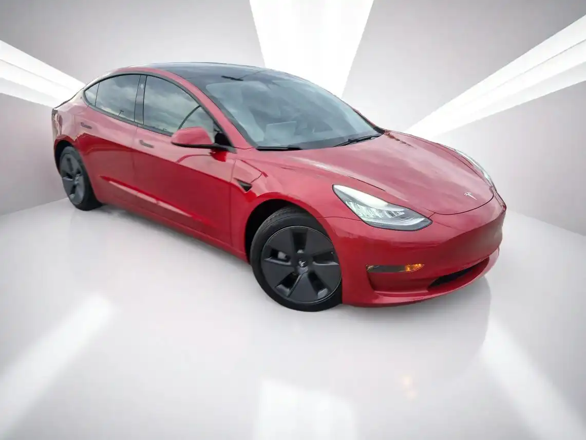 2021 Tesla Model 3 Long Range Dual Motor All-Wheel Drive's photo