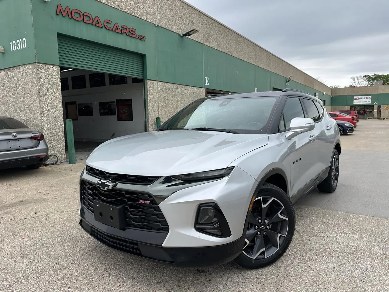 Vehicle Image 1