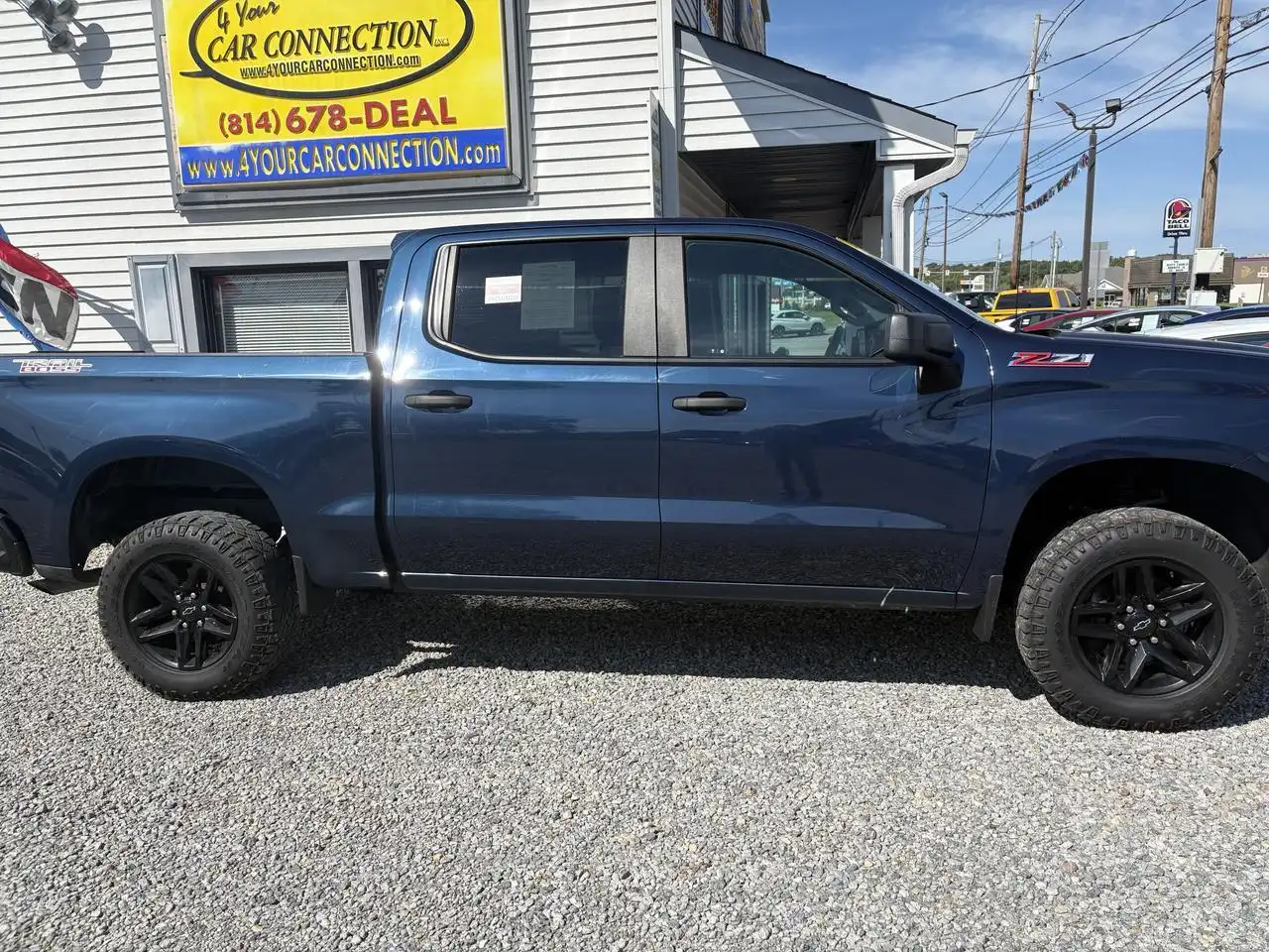2022 Chevrolet Silverado 1500 Custom Trail Boss 4WD Crew Cab Short Box's photo