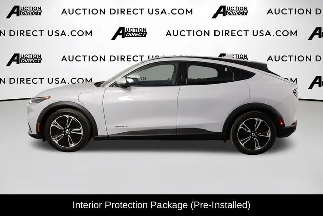 2022 Ford Mustang-Mach-e Select photo 5