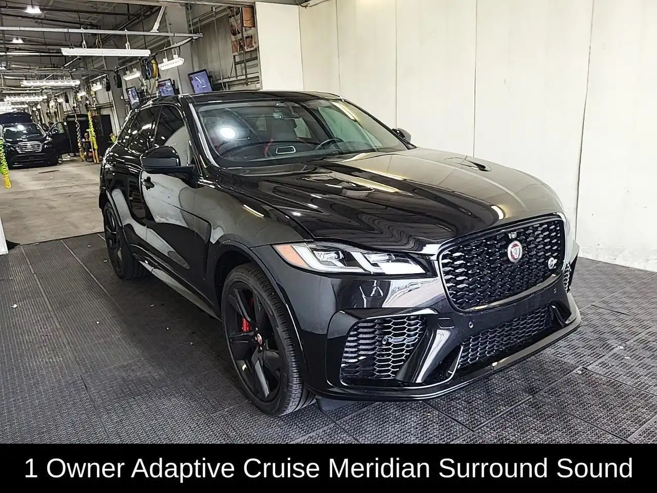 2022 Jaguar F-PACE SVR AWD's photo