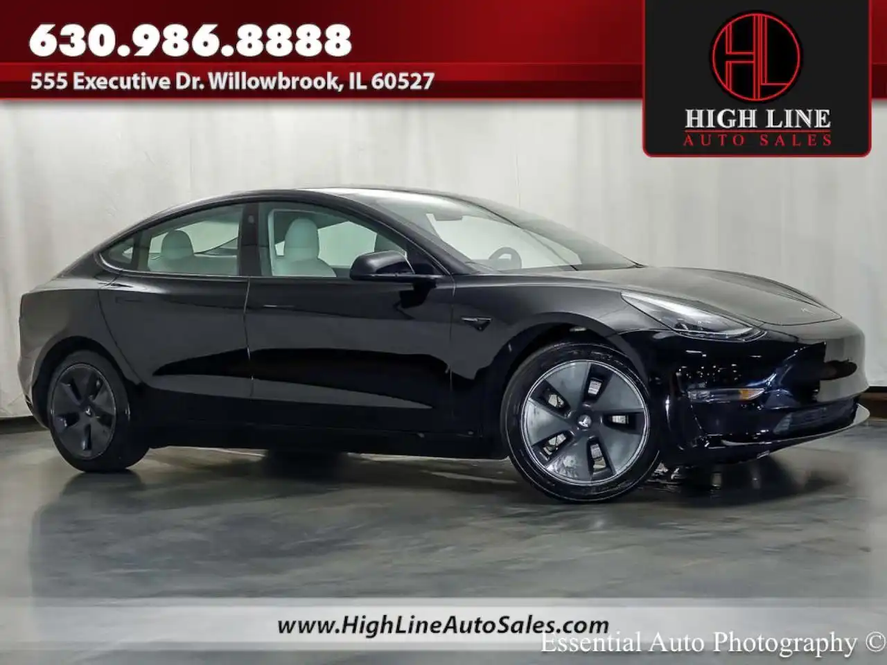 2022 Tesla Model 3 Standard Range Plus's photo