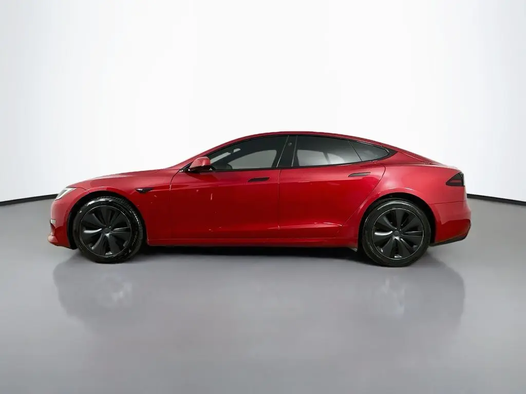 2022 Tesla Model S Base photo 4