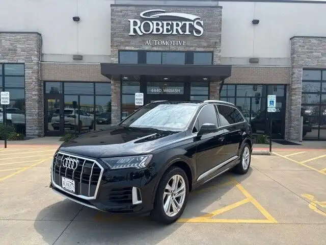2023 Audi Q7 55 Premium quattro Tiptronic's photo