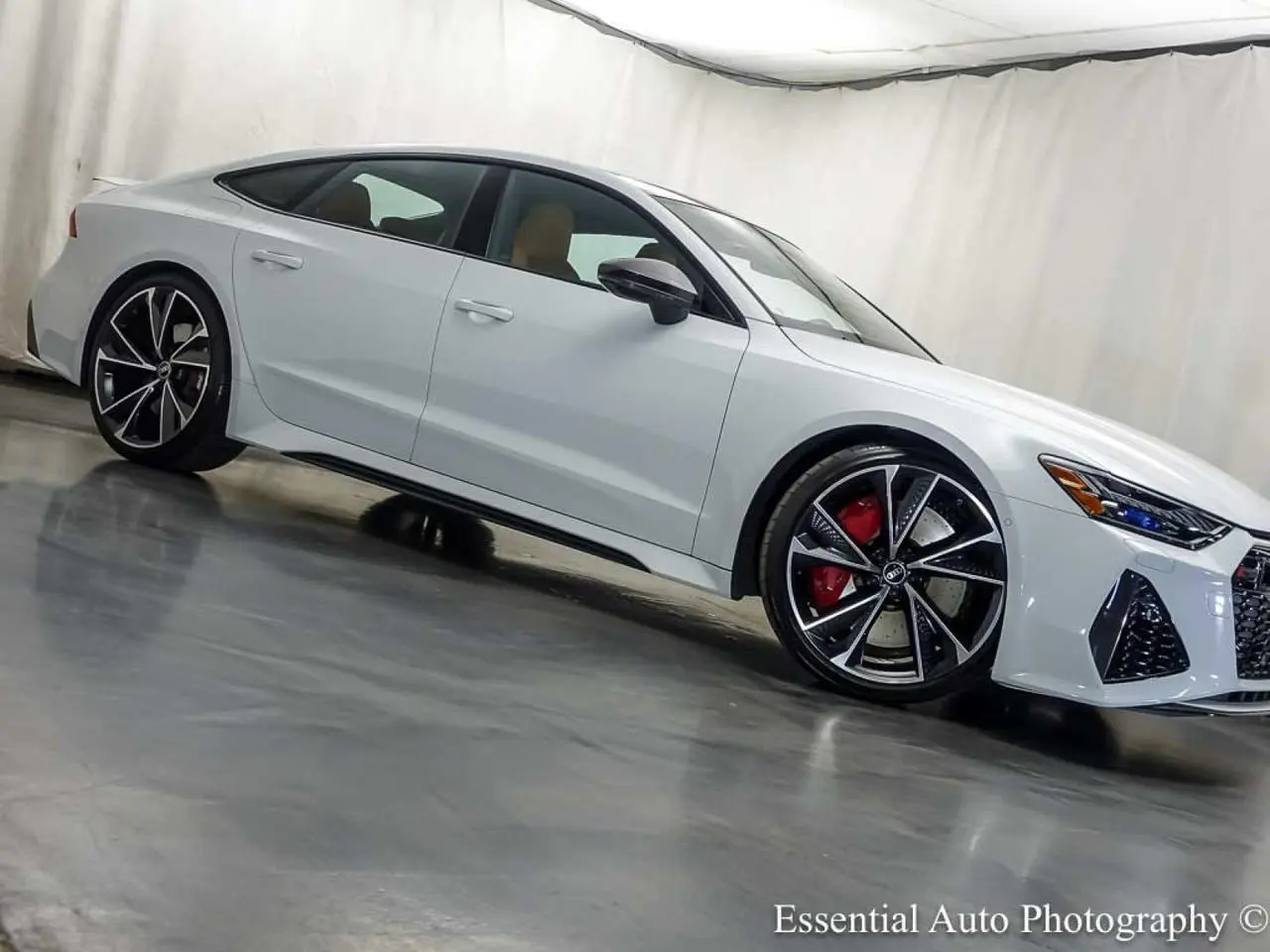 2023 Audi RS7 Base photo 4