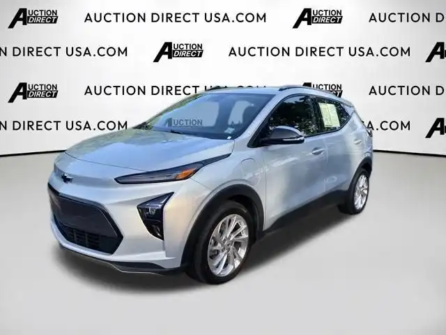 2023 Chevrolet Bolt EUV LT's photo