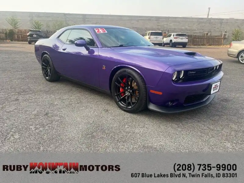 2023 Dodge Challenger R/T Scat Pack's photo