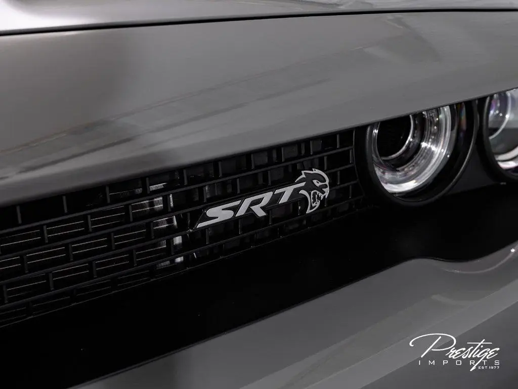 2023 Dodge Challenger SRT Hellcat Jailbreak Auto photo 3