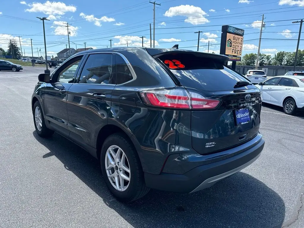 2023 Ford Edge SEL AWD photo 3