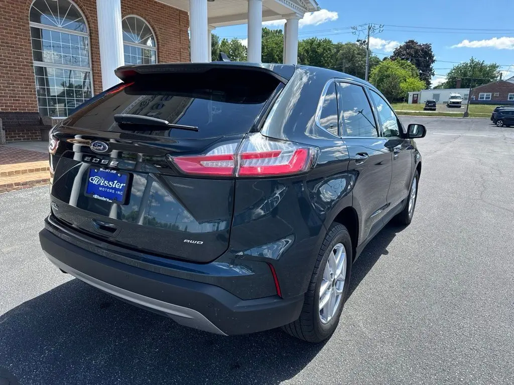 2023 Ford Edge SEL AWD photo 5