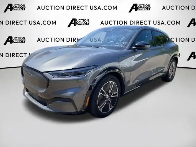 2023 Ford Mustang-Mach-e Premium's photo