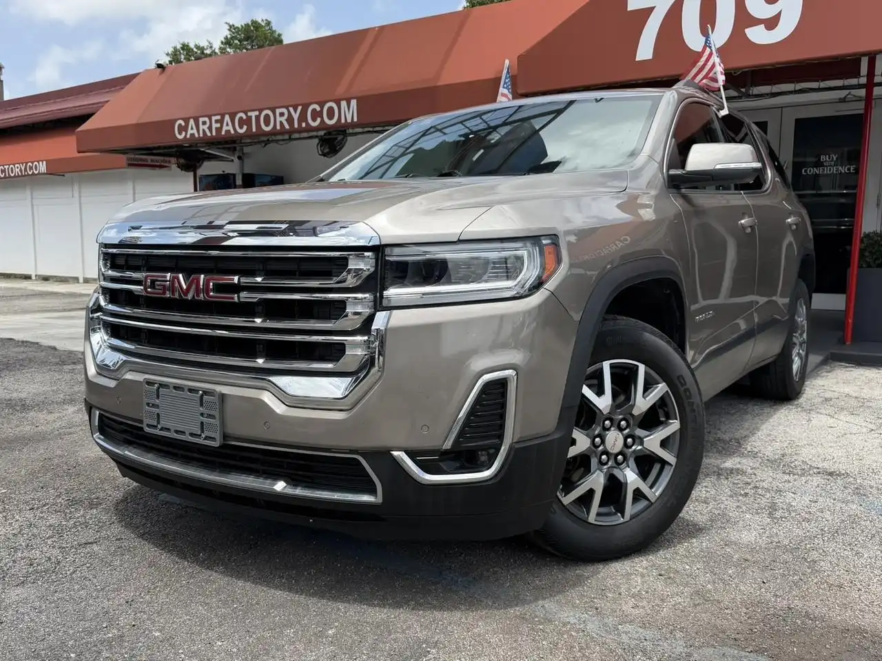 2023 GMC Acadia SLT FWD's photo