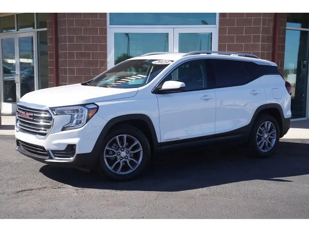 2023 GMC Terrain SLT AWD's photo