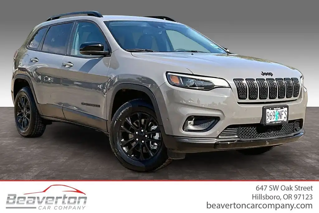2023 Jeep Cherokee Altitude Lux 4X4's photo