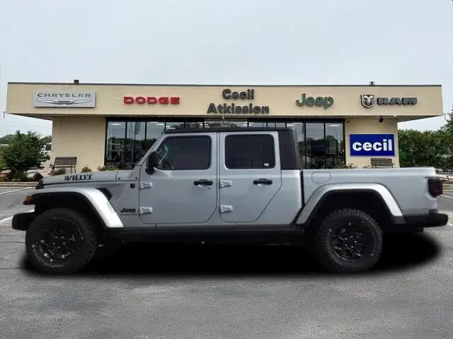 2023 Jeep Gladiator WILLYS photo 1