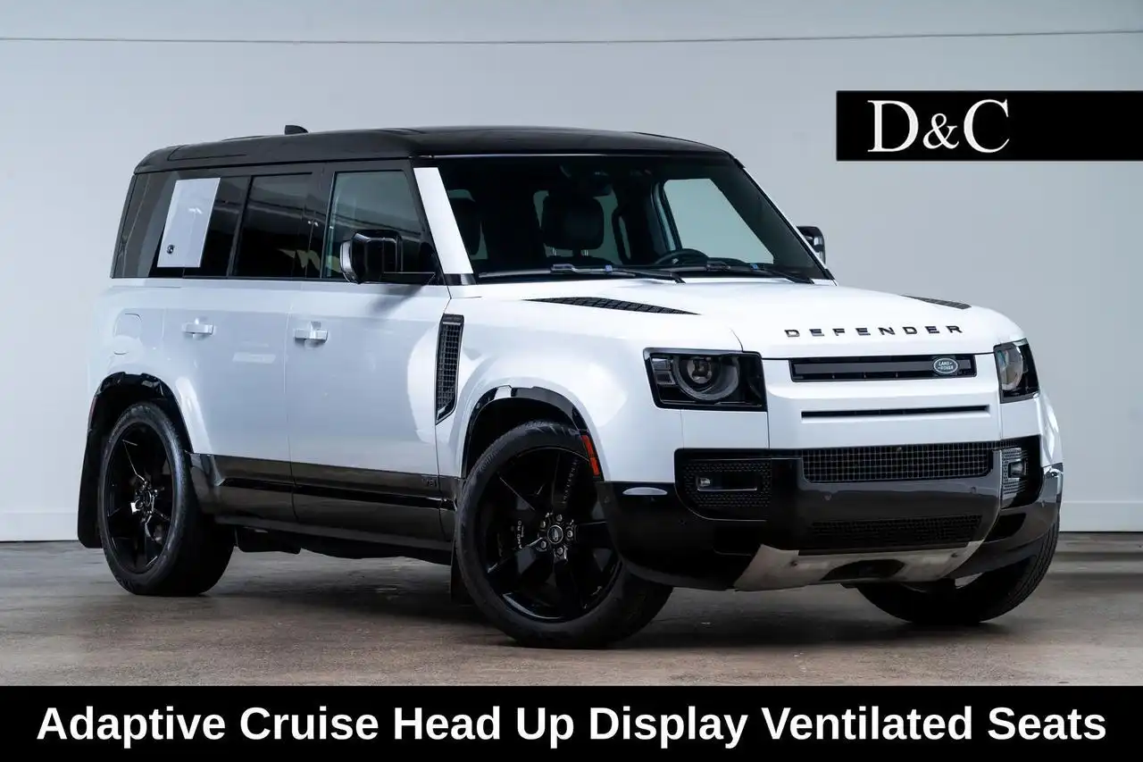 2023 Land Rover Defender V8's photo