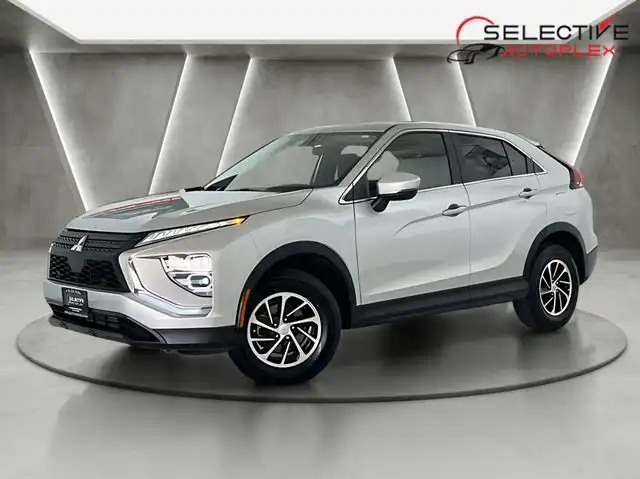 2023 Mitsubishi Eclipse Cross ES S-AWC's photo