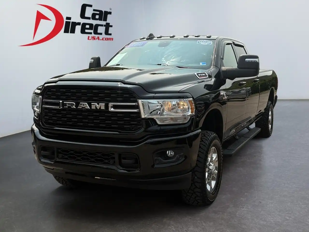 2023 RAM 3500 Big Horn 4X4 Crew Cab LWB's photo
