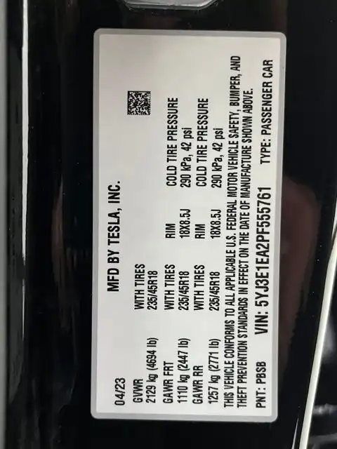 2023 Tesla Model 3 Base's photo