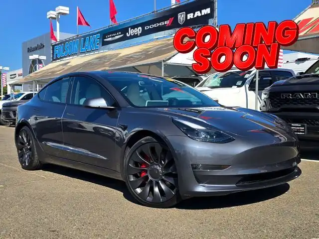 2023 Tesla Model 3 Performance's photo