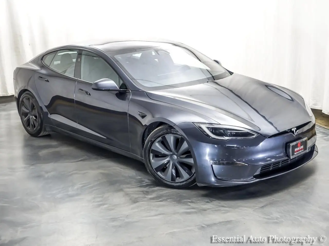 2023 Tesla Model S Standard Range photo 5