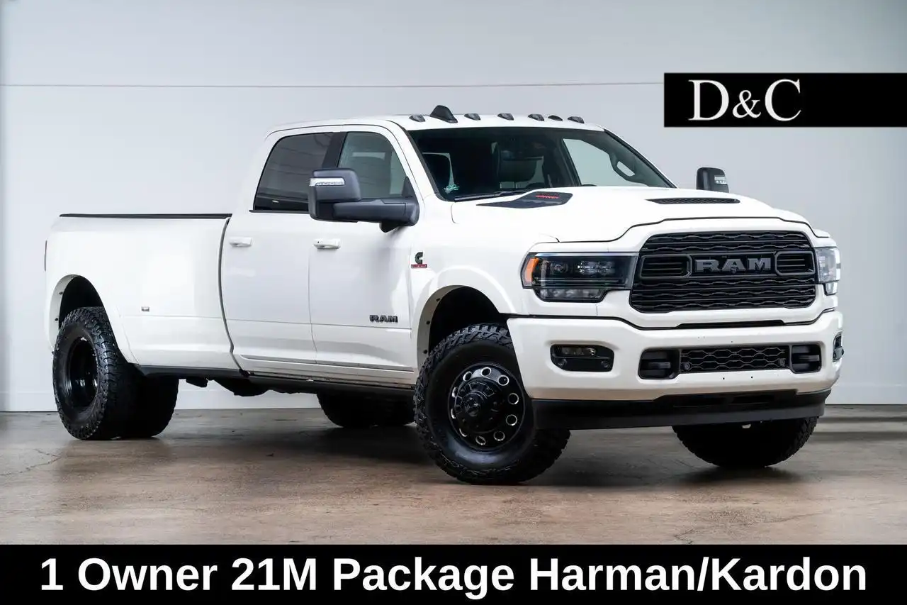 2024 RAM 3500 Limited 4X4 Crew Cab LWB's photo