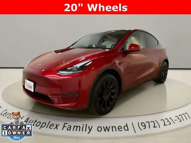 2024 Tesla Model Y Long Range Rear Wheel Drive's photo