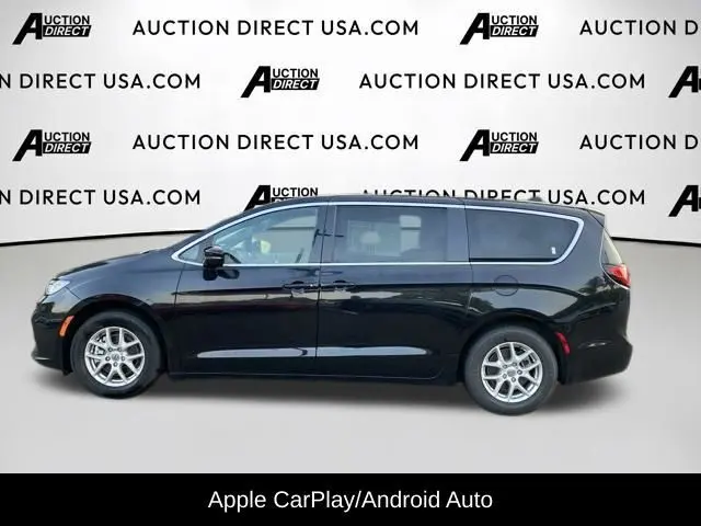 2025 Chrysler Pacifica Select photo 3