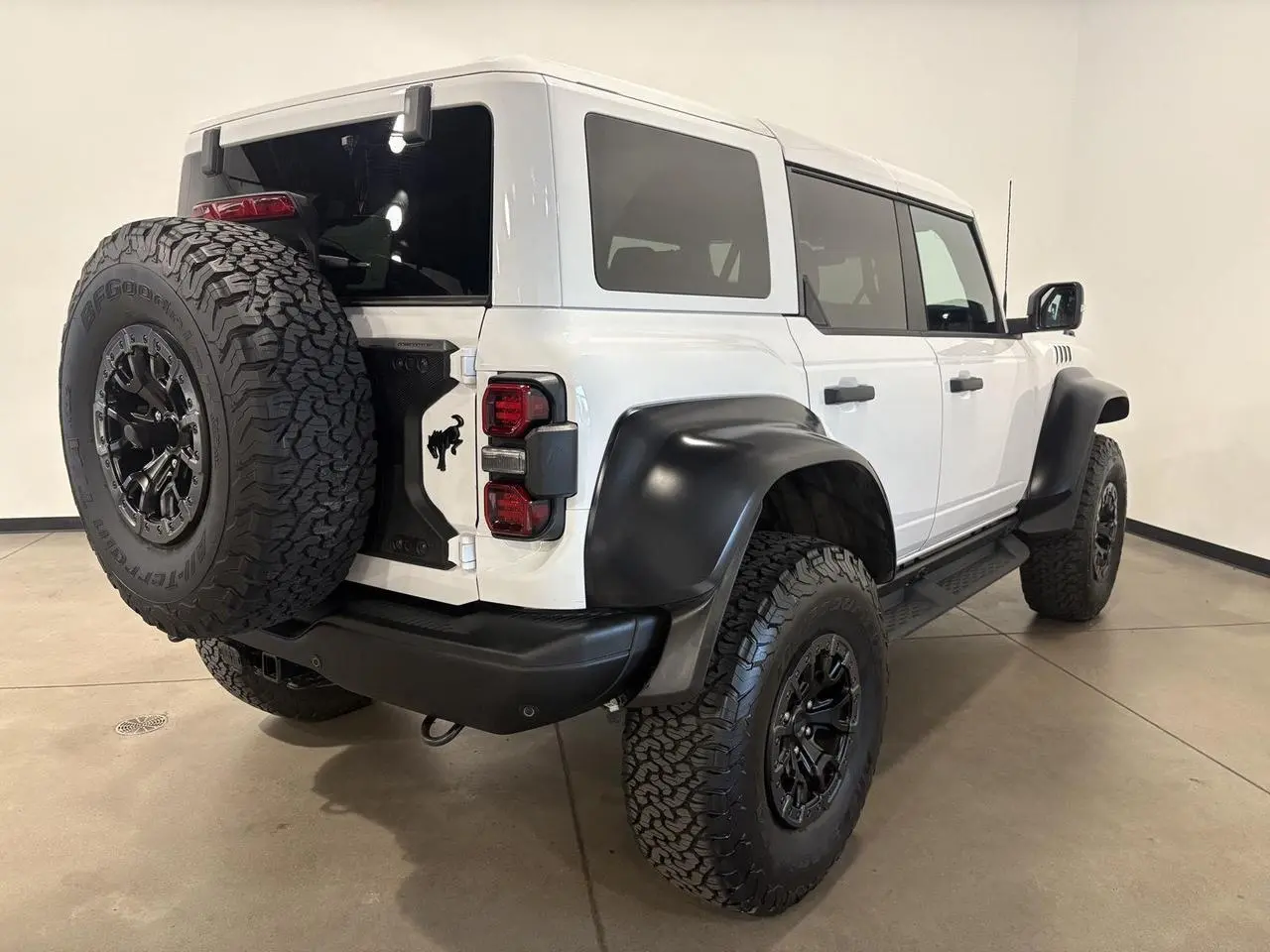 2025 Ford Bronco Raptor 4WD photo 3