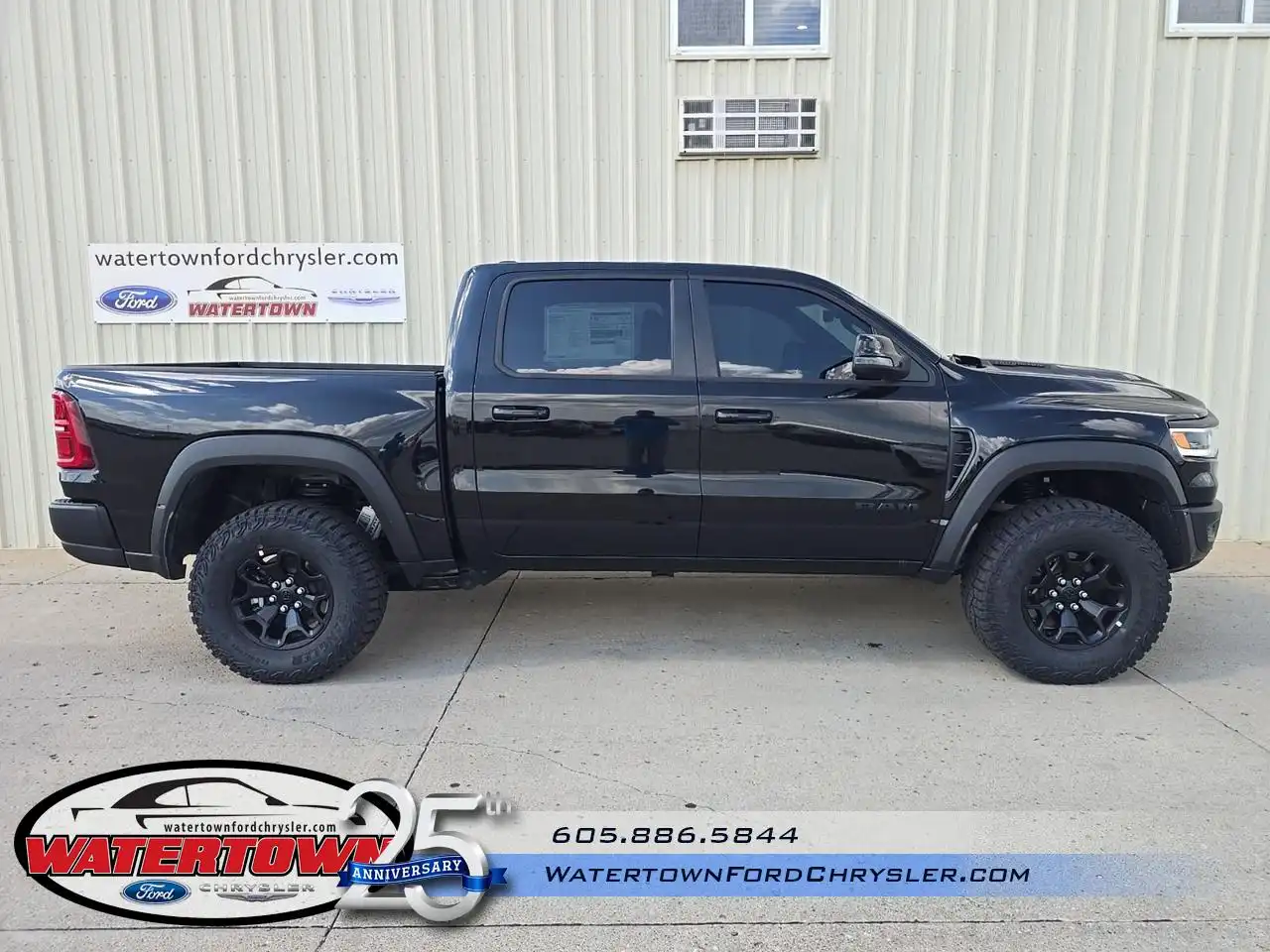 2026 RAM 1500 RHO 4x4 Crew Cab 5'7's photo