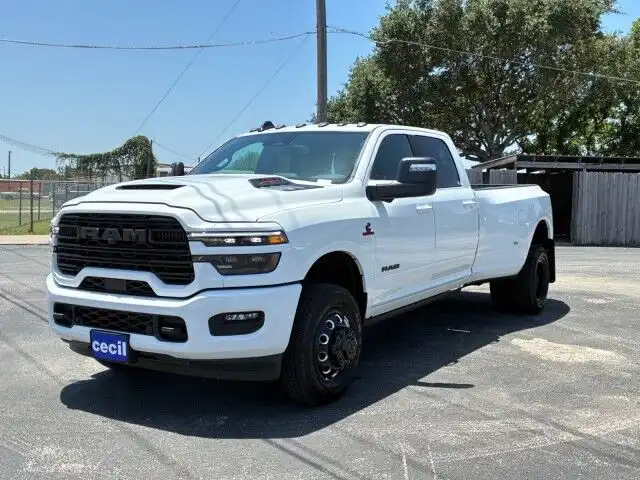 2026 RAM 3500 Laramie 4X4 Crew Cab LWB's photo