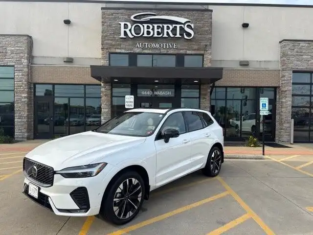 2026 Volvo XC60 B5 Plus Dark AWD's photo