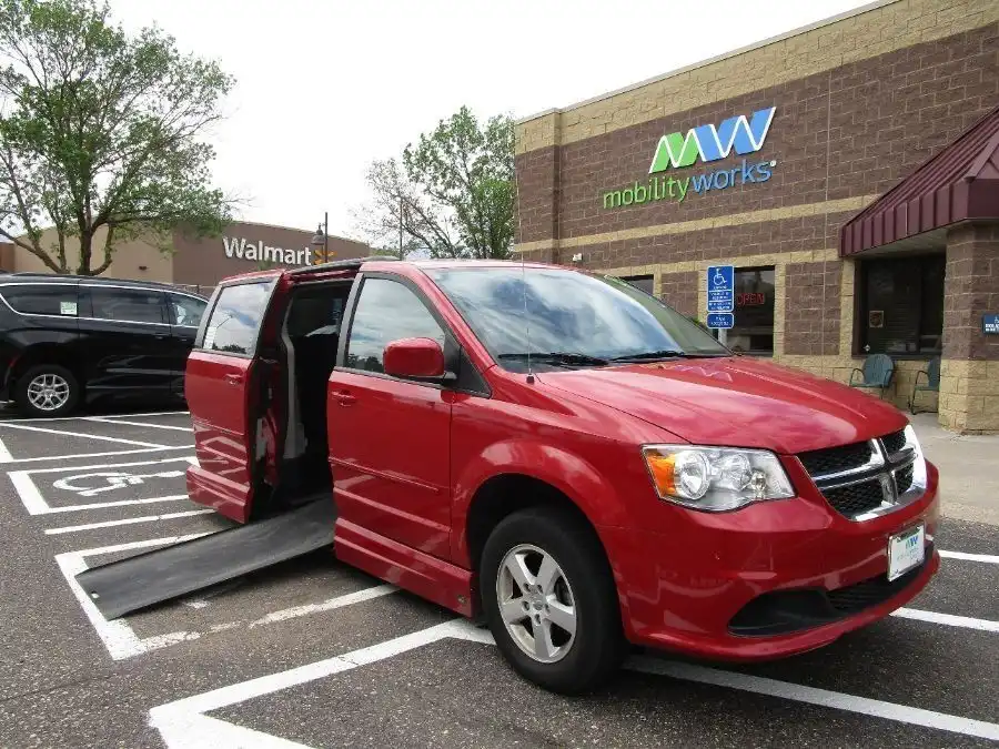 2012 Dodge Grand Caravan SXT's photo