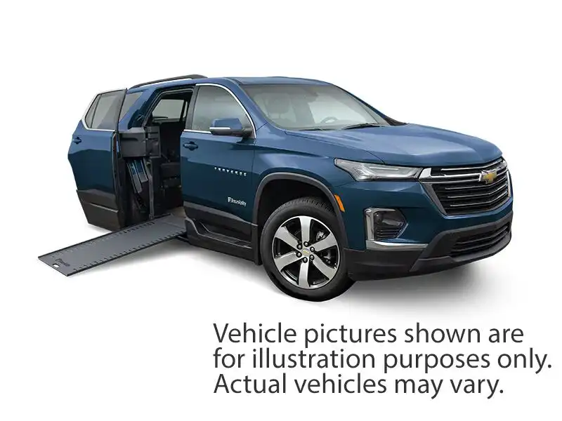 2026 Chevrolet Traverse FWD LT's photo