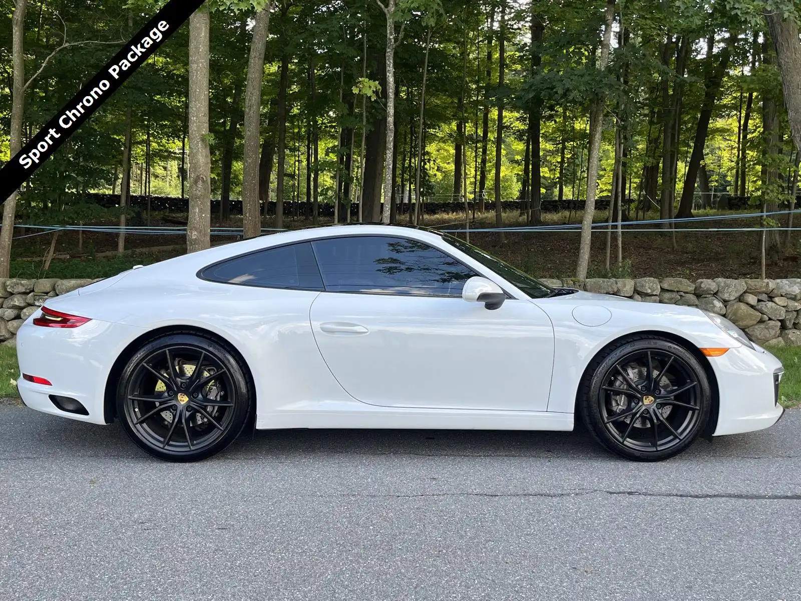 2017 Porsche 911 Carrera 4 Coupe's photo