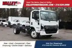 2025 Isuzu NPR's photo