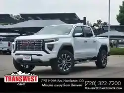 2026 GMC Canyon 4WD Denali Crew Cab Short Box's photo