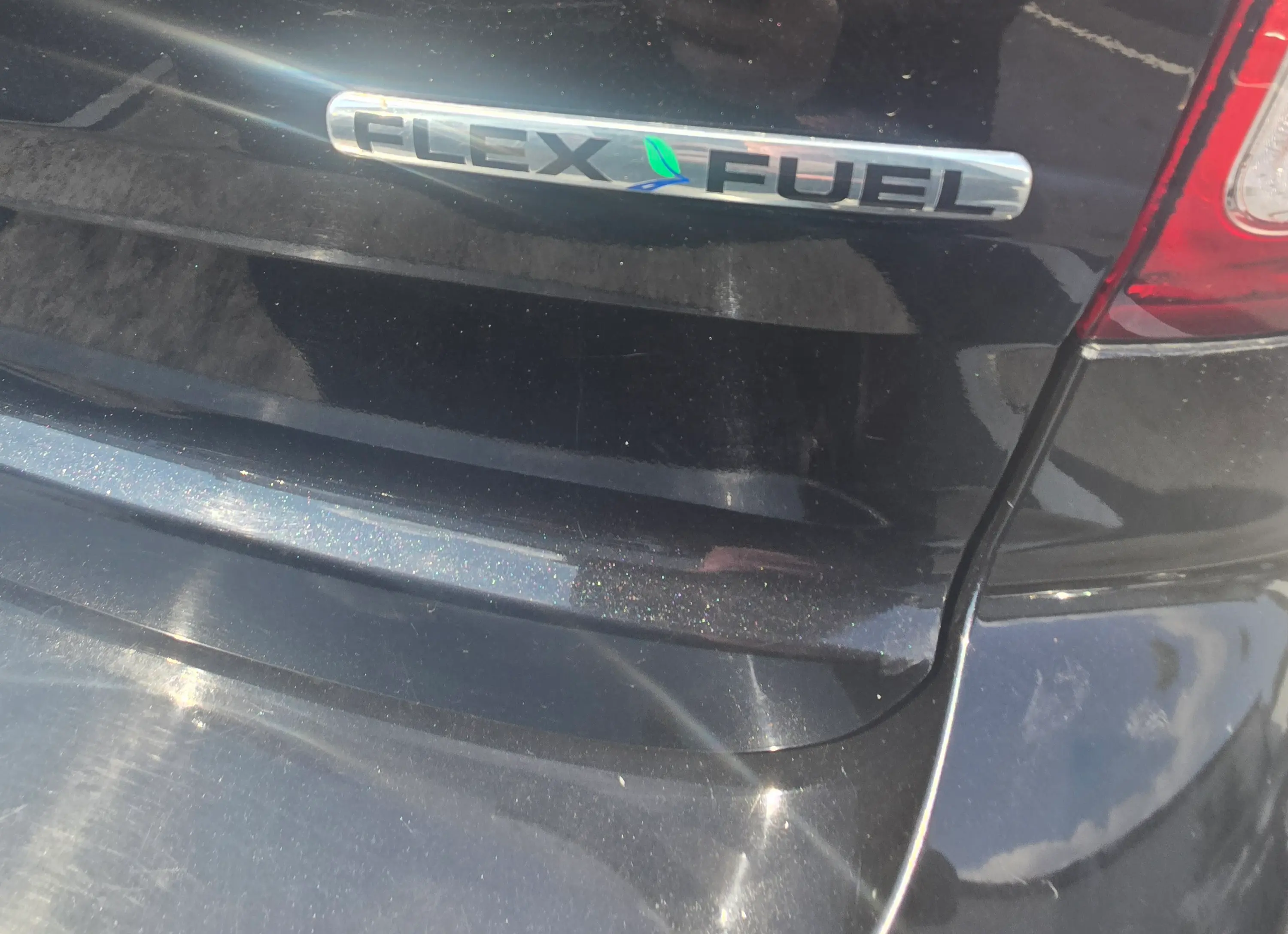 2015 Ford Explorer Base photo 4