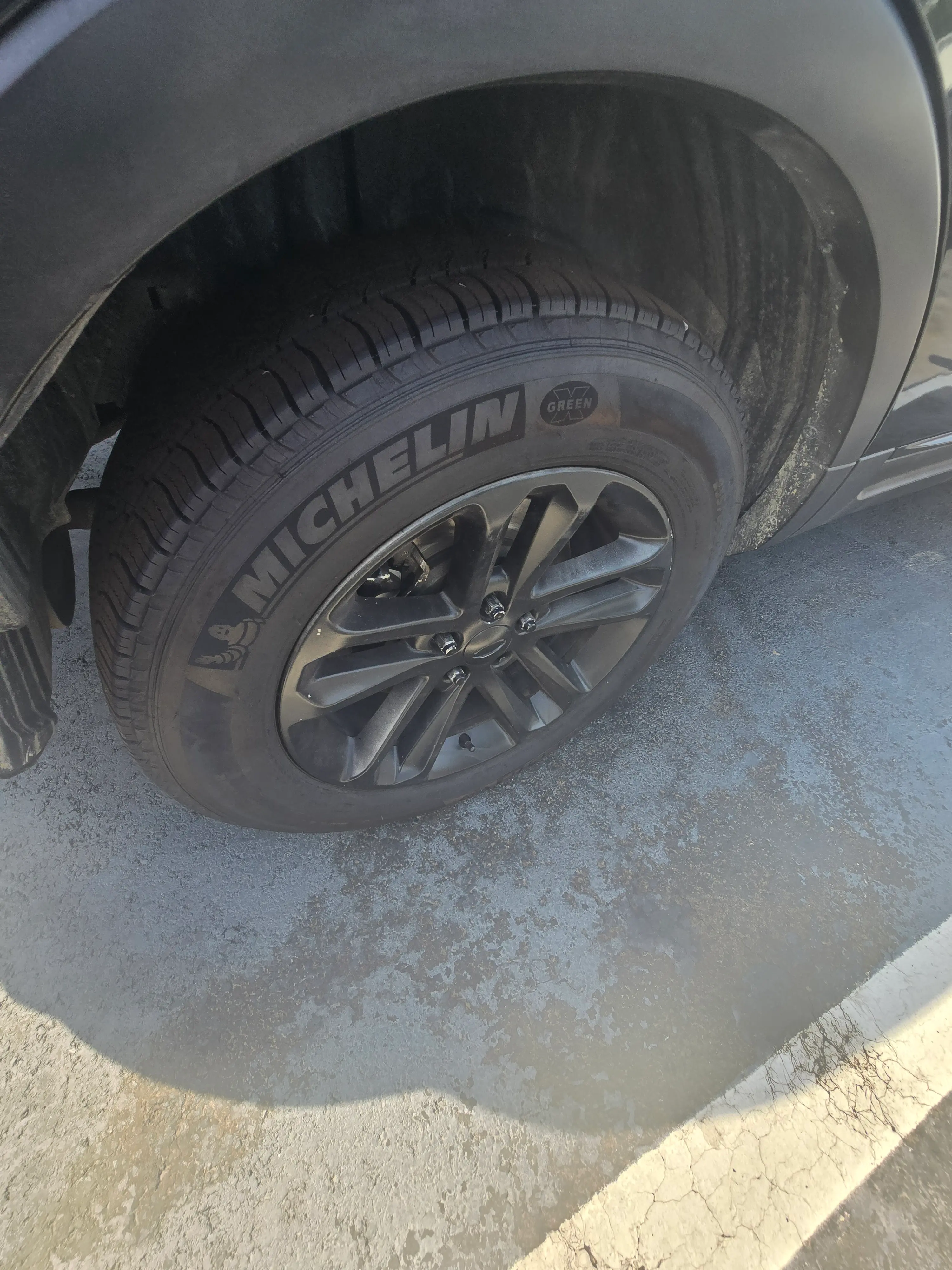 2015 Ford Explorer Base photo 5