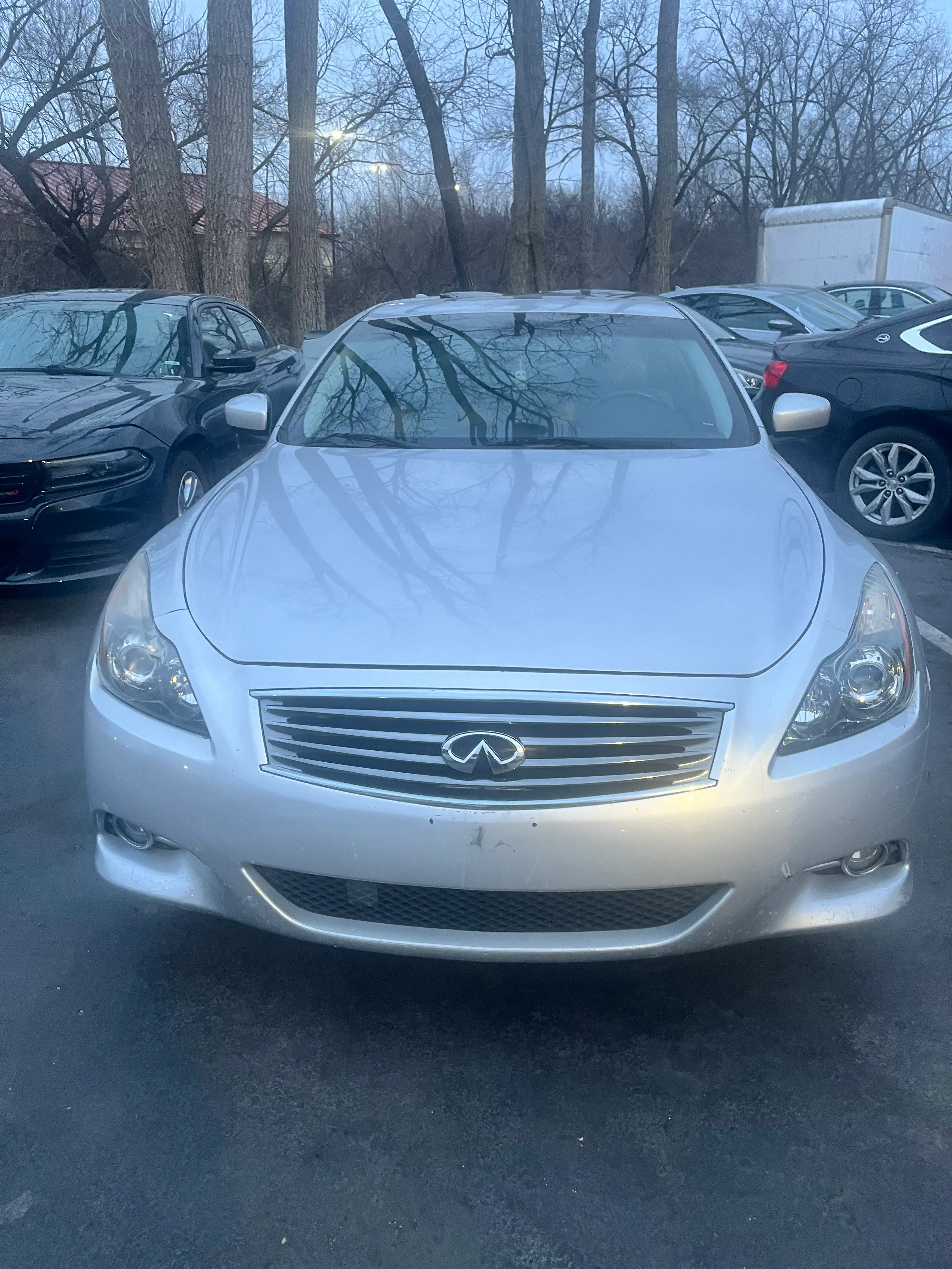 2014 INFINITI Q60's photo