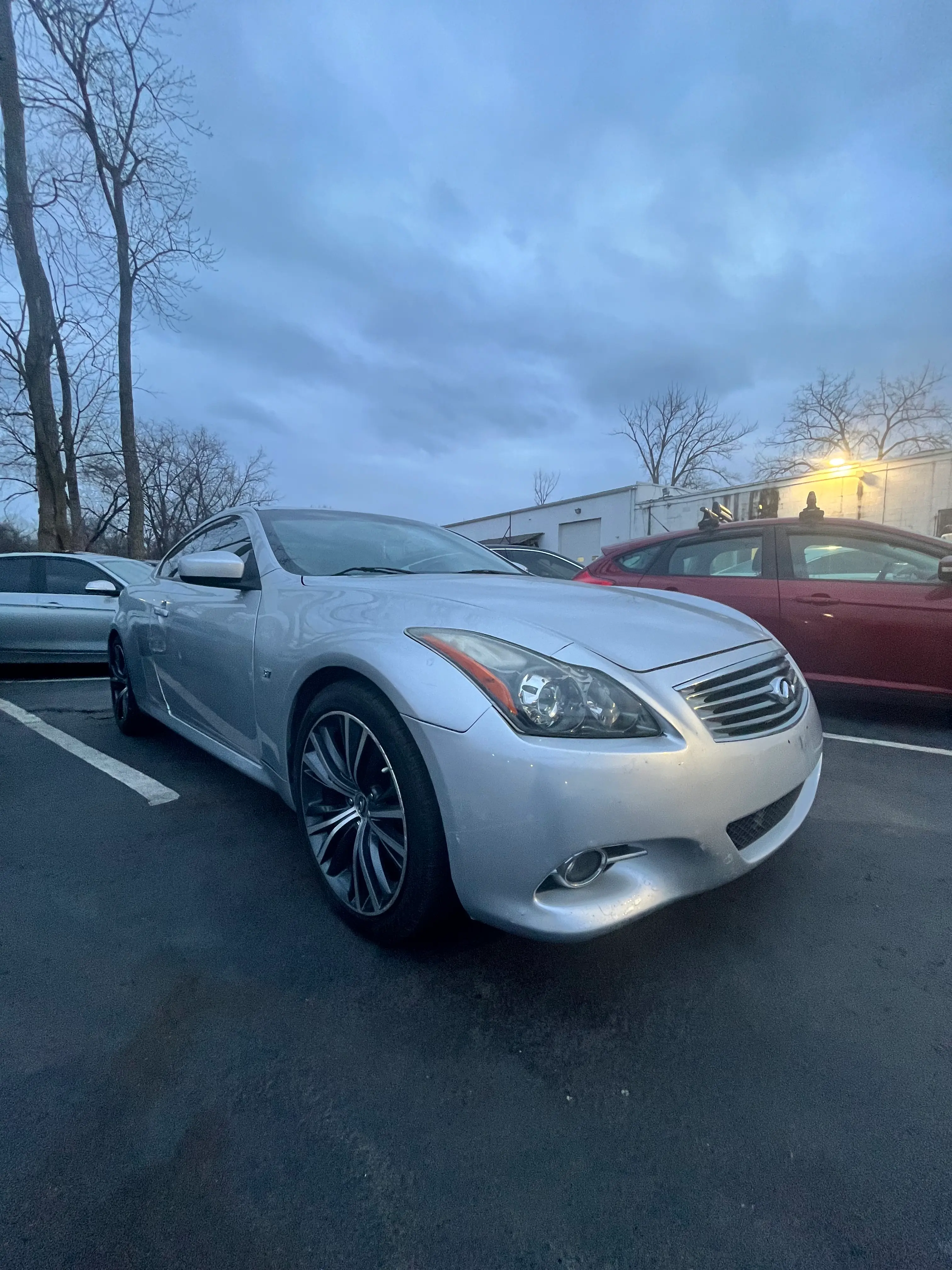 2014 INFINITI Q60 null photo 4